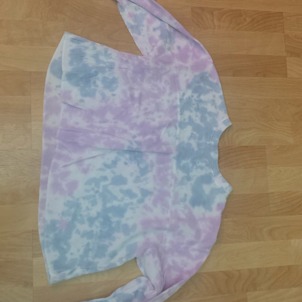 tie die shirt